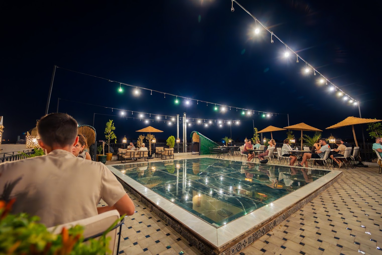 Restaurant ambiance